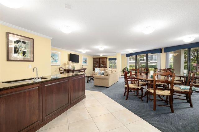 1821 Mooringline Drive PH-D, Vero Beach, FL 32963