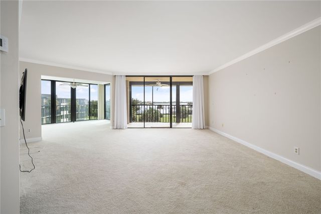 1821 Mooringline Drive PH-D, Vero Beach, FL 32963