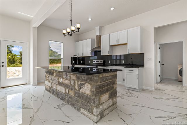 120 County Road 6852, Lytle, TX 78052