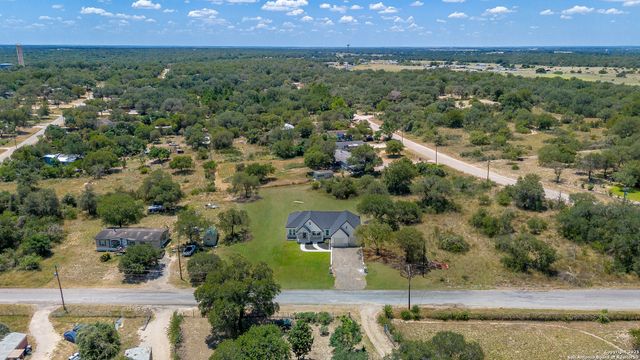 120 County Road 6852, Lytle, TX 78052