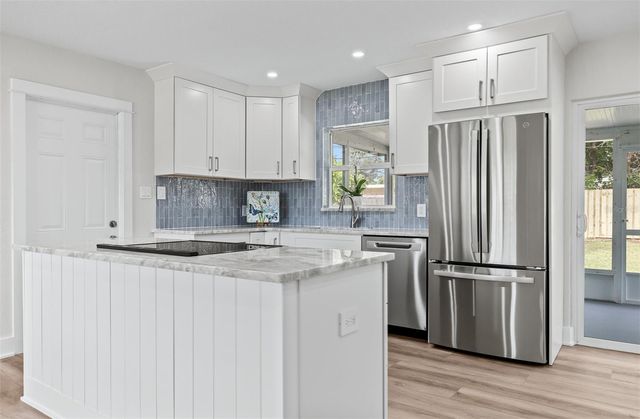 3332 70TH LANE N, St Petersburg, FL 33710