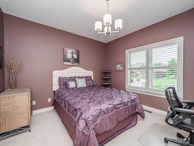 201 N Faith Way, Evansville, IN 47712