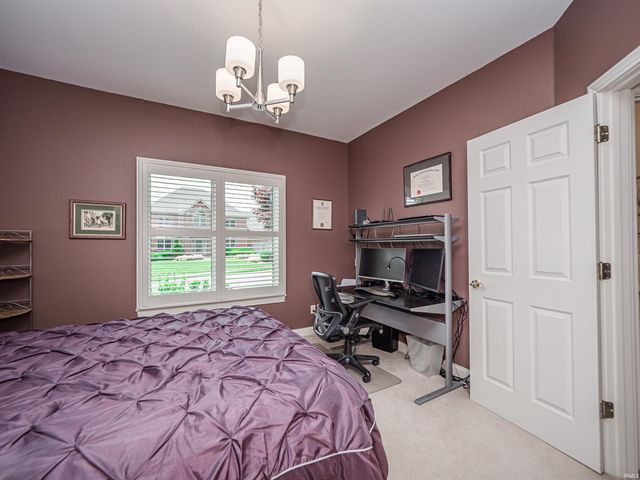 201 N Faith Way, Evansville, IN 47712