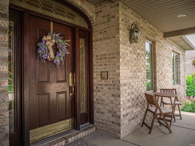 201 N Faith Way, Evansville, IN 47712