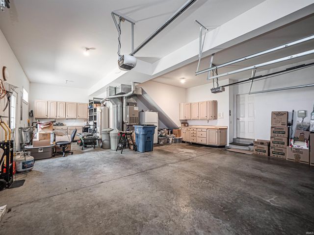 201 N Faith Way, Evansville, IN 47712