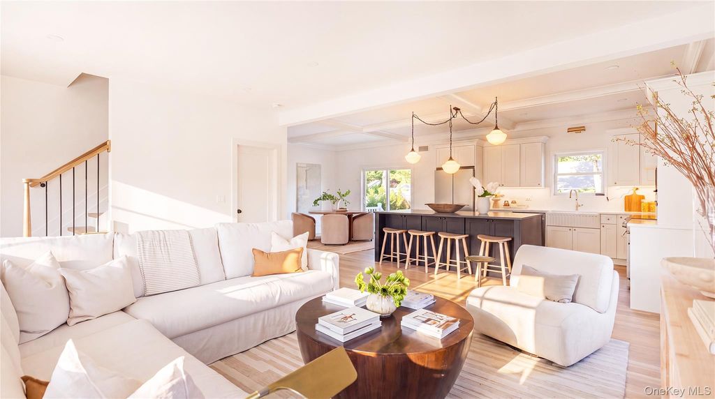 100 Bieselin Road, Bellport Village, NY 11713 — photo 5