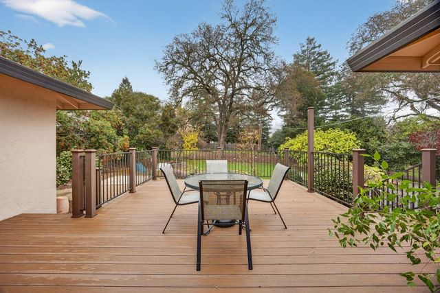 3001 Merrywood Cir, Cameron Park, CA 95682