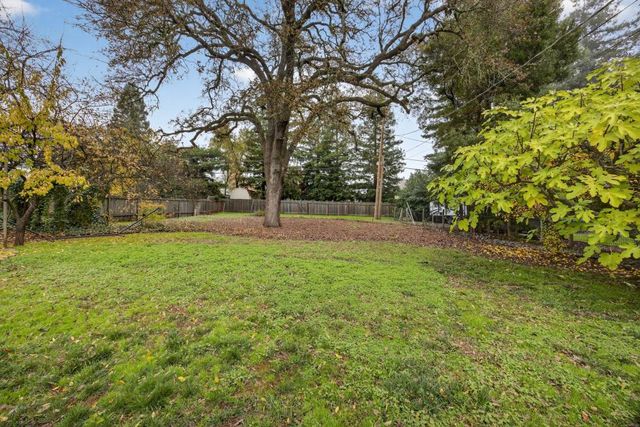 3001 Merrywood Cir, Cameron Park, CA 95682