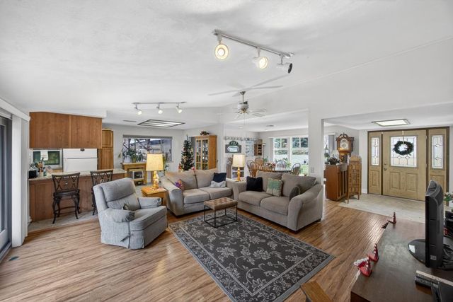 3001 Merrywood Cir, Cameron Park, CA 95682