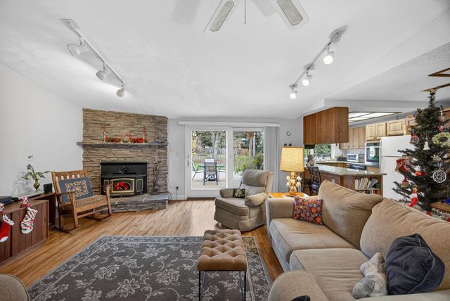 3001 Merrywood Cir, Cameron Park, CA 95682