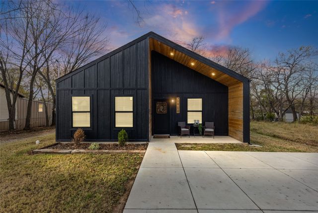 1900 Rosemary Street, Greenville, TX 75401