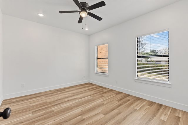 1900 Rosemary Street, Greenville, TX 75401