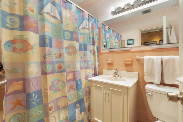 326 Marlborough Place, West Palm Beach, FL 33405