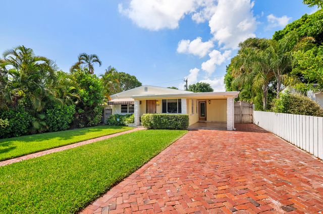 326 Marlborough Place, West Palm Beach, FL 33405