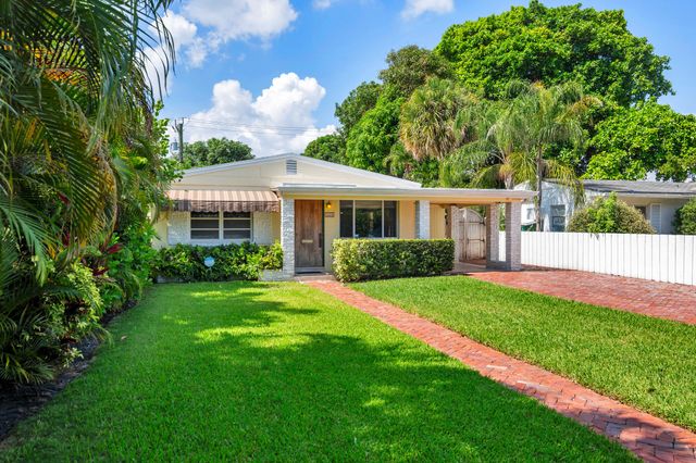 326 Marlborough Place, West Palm Beach, FL 33405