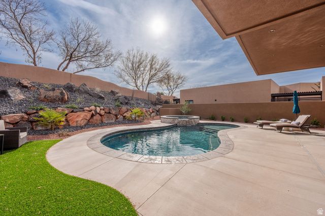 2090 N TUWEAP, St. George, UT 84770