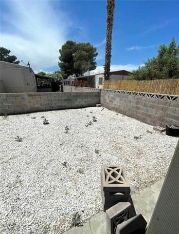 3559 Lost Hills Drive, Las Vegas, NV 89122