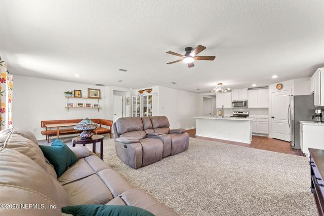 75471 BRIDGEWATER Drive, Yulee, FL 32097