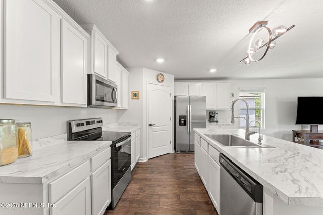 75471 BRIDGEWATER Drive, Yulee, FL 32097
