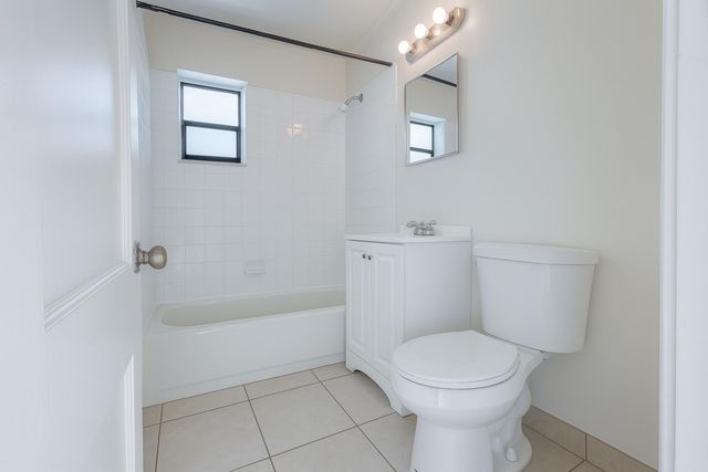 649 W 4th Street, Riviera Beach, FL 33404