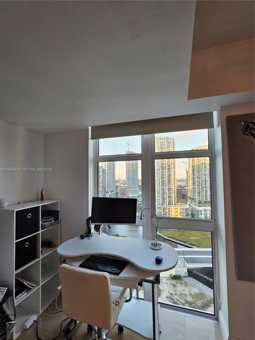 41 SE 5th St 1517, Miami, FL 33131