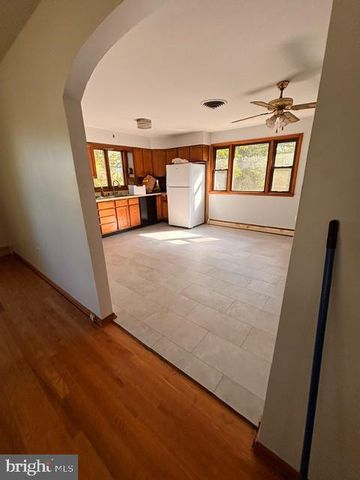 2925 SUMMIT AVE, Baltimore, MD 21234