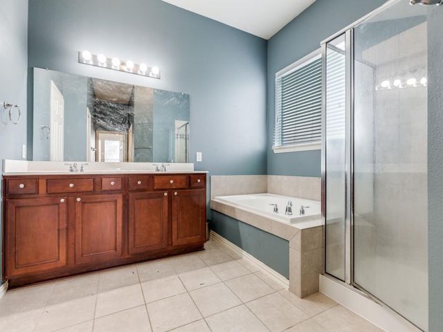 1814 Lancaster Park Court, Fresno, TX 77545