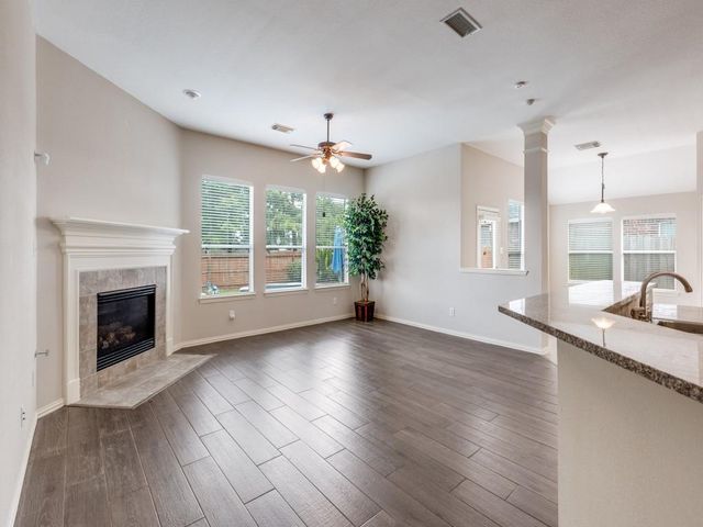 1814 Lancaster Park Court, Fresno, TX 77545