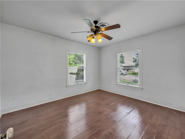 329 Foster Dr, Corpus Christi, TX 78404