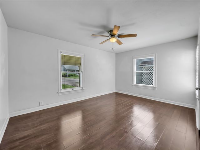 329 Foster Dr, Corpus Christi, TX 78404