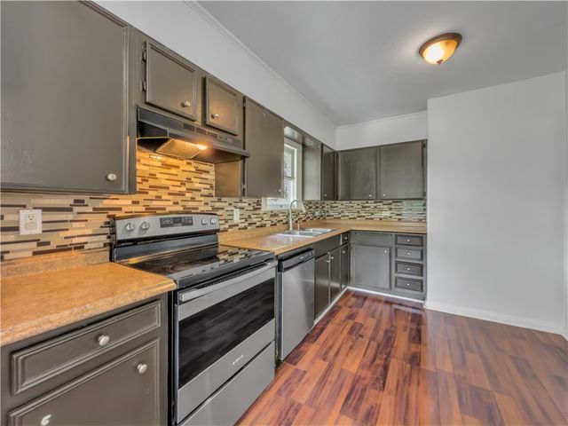 329 Foster Dr, Corpus Christi, TX 78404