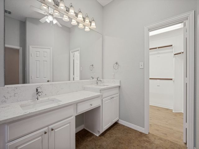 1645 Angel Falls Drive, Frisco, TX 75036