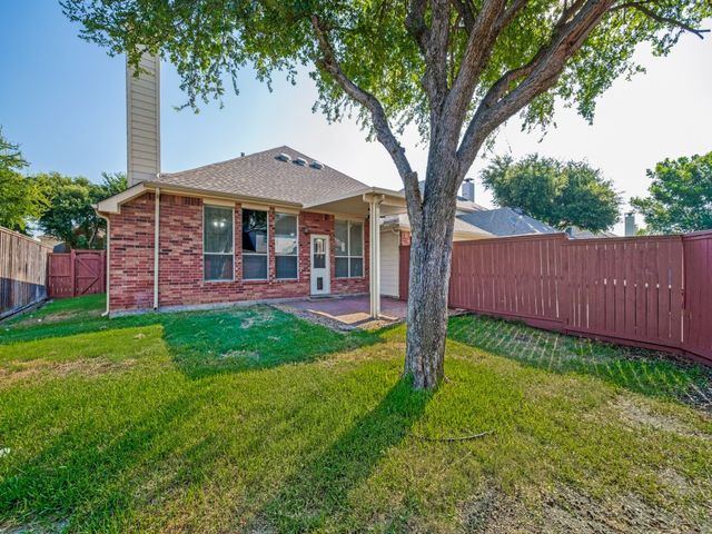 1645 Angel Falls Drive, Frisco, TX 75036