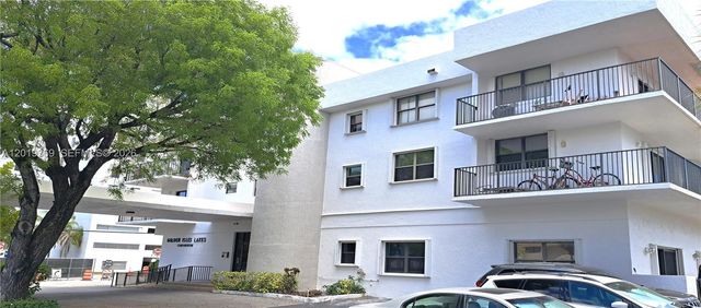 1900 Diana Dr 3E, Hallandale Beach, FL 33009