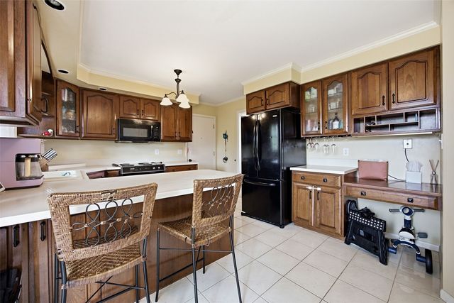 2120 27th Street, Marion, IA 52302