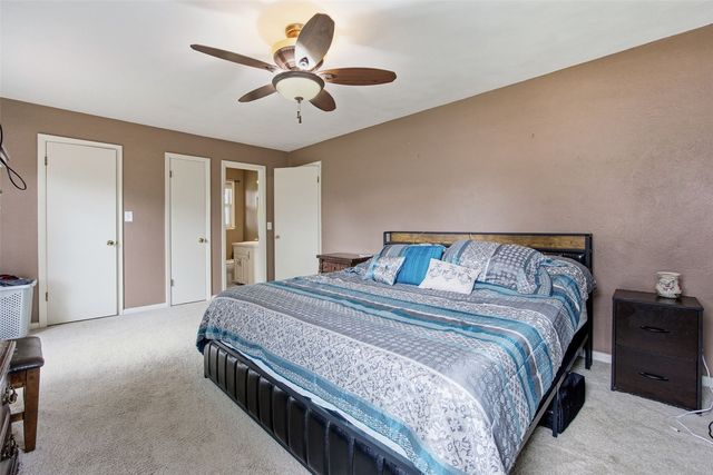 2120 27th Street, Marion, IA 52302