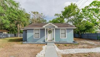 2020 E POWHATAN AVENUE, Tampa, FL 33610