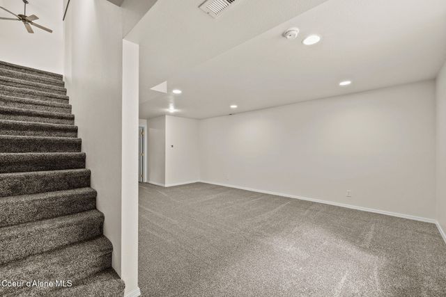 1120 E Glennberry CT, Coeur D'alene, ID 83815
