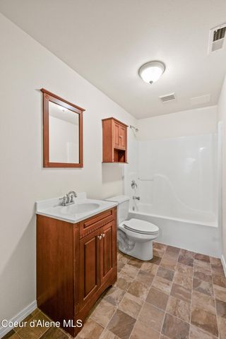1120 E Glennberry CT, Coeur D'alene, ID 83815