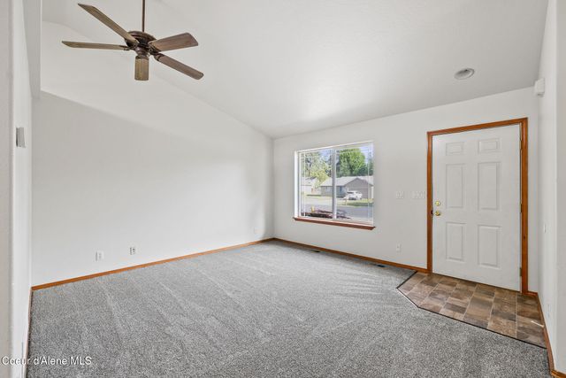 1120 E Glennberry CT, Coeur D'alene, ID 83815