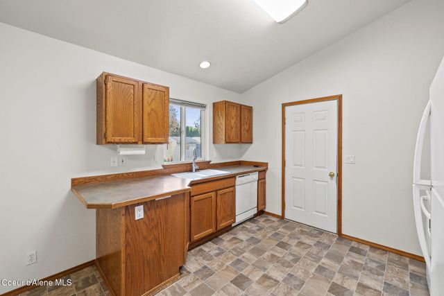 1120 E Glennberry CT, Coeur D'alene, ID 83815
