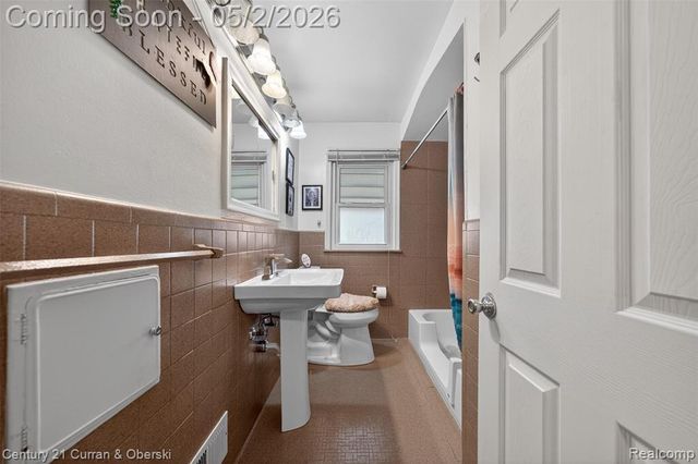 25308 Joy Road, Redford, MI 48239
