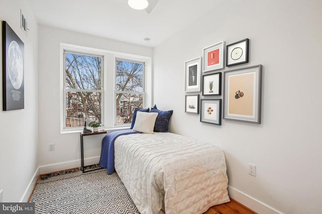 1704 INDEPENDENCE AVE SE, Washington, DC 20003