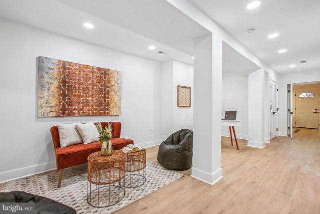 1704 INDEPENDENCE AVE SE, Washington, DC 20003