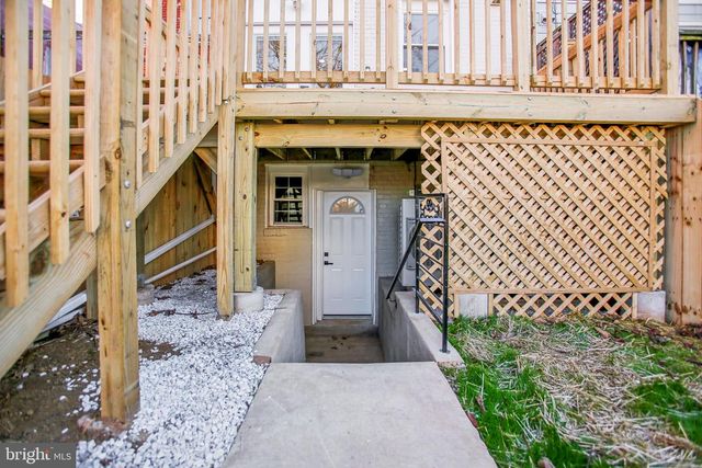 1704 INDEPENDENCE AVE SE, Washington, DC 20003