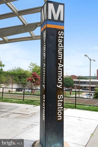 1704 INDEPENDENCE AVE SE, Washington, DC 20003