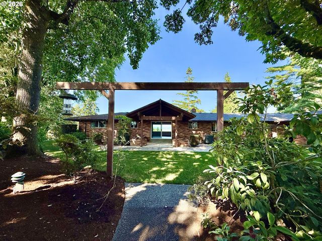 3104 E MCLOUGHLIN Blvd, Vancouver, WA 98661