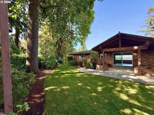 3104 E MCLOUGHLIN Blvd, Vancouver, WA 98661