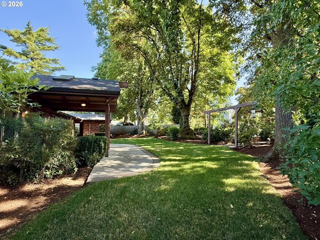 3104 E MCLOUGHLIN Blvd, Vancouver, WA 98661