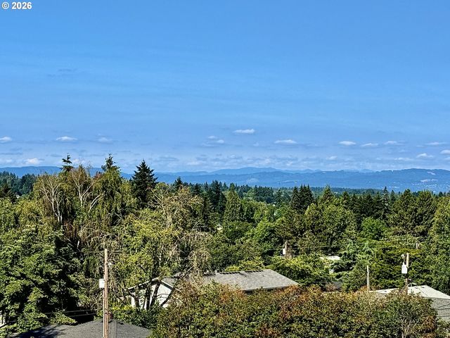 3104 E MCLOUGHLIN Blvd, Vancouver, WA 98661